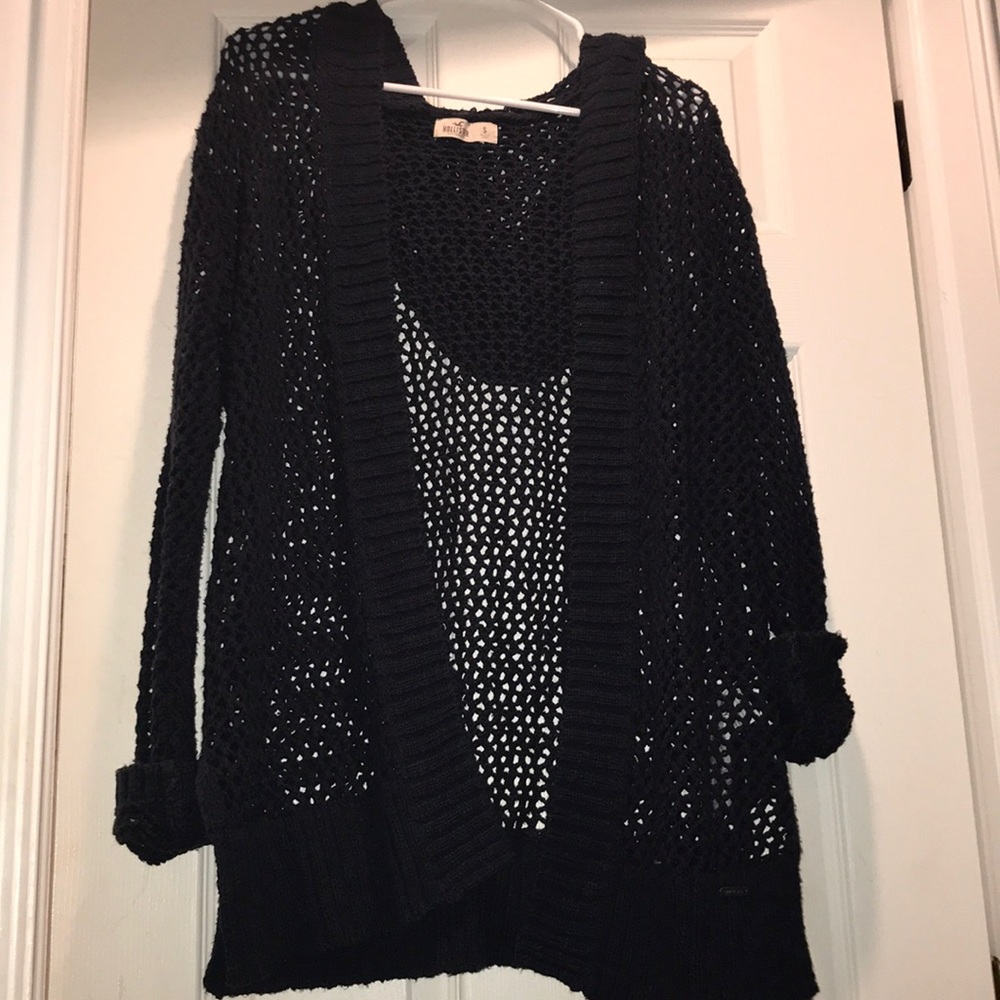 Size S Beachy Open Knit Hooded Sweater